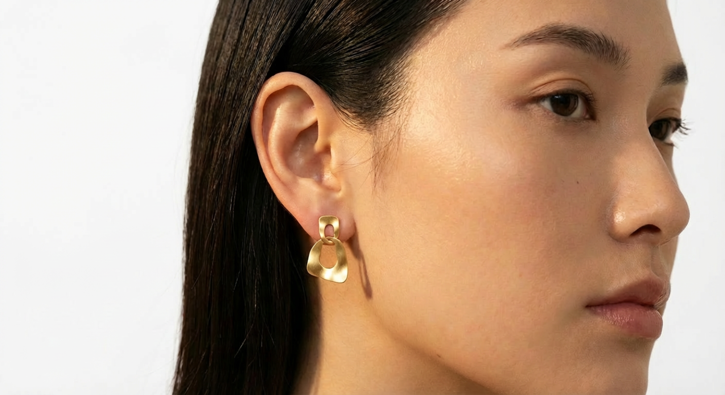 The Curve Earrings